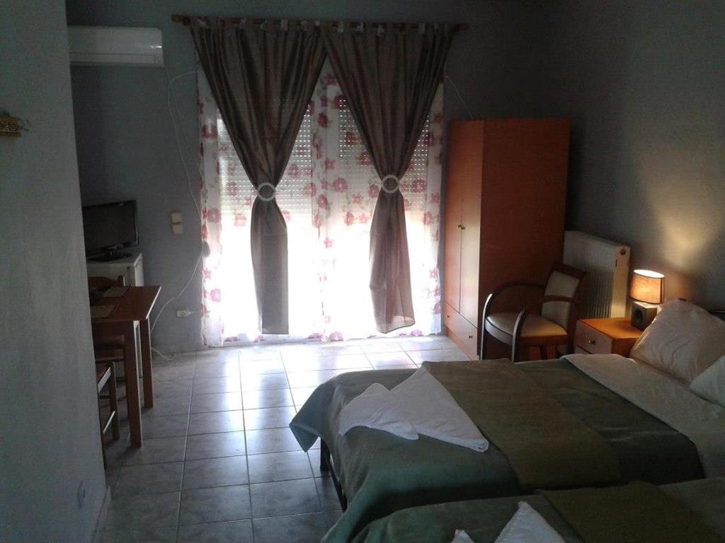 Hotel Loga Tycheron Phòng bức ảnh
