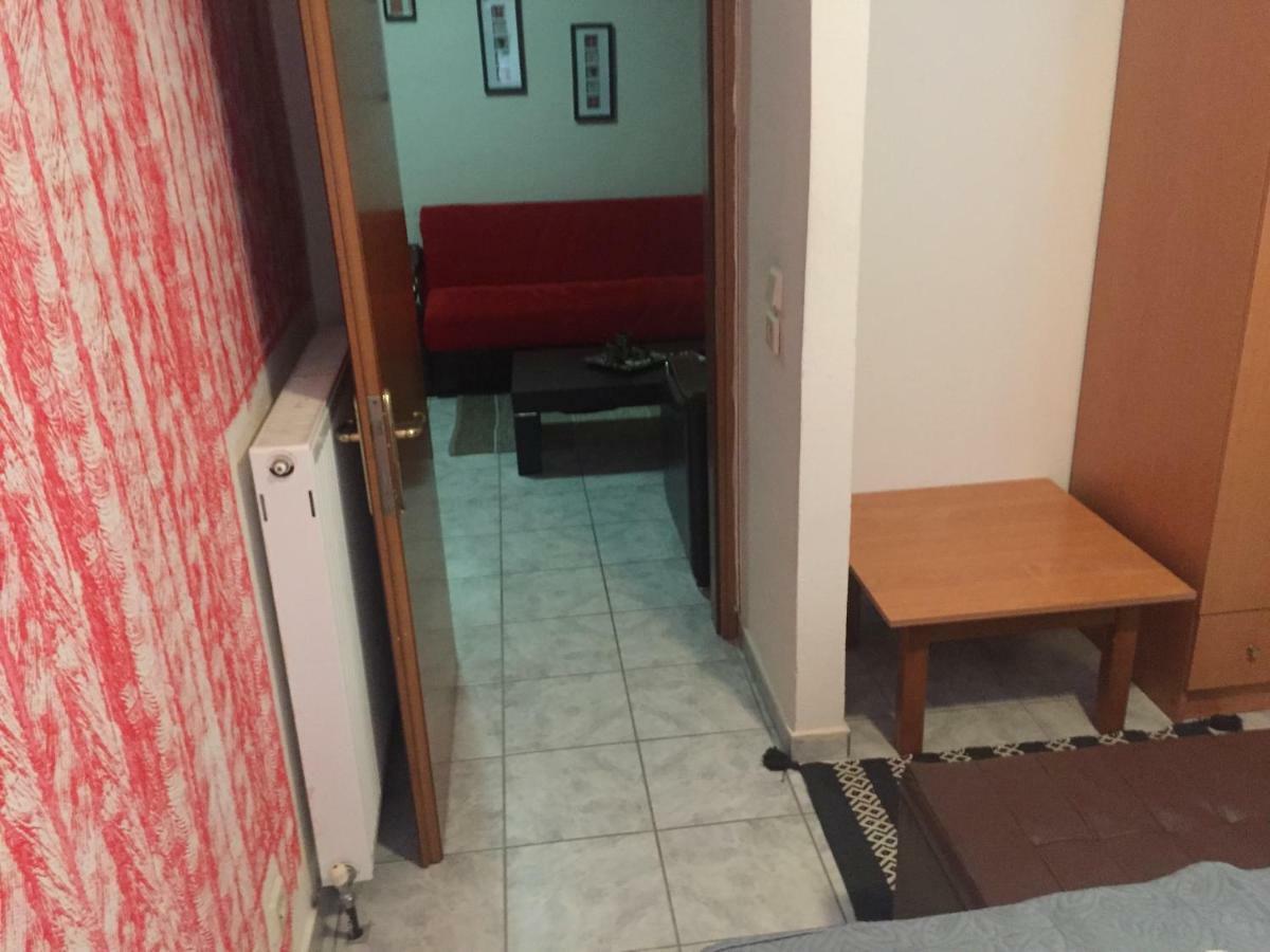 Hotel Loga Tycheron Ngoại thất bức ảnh